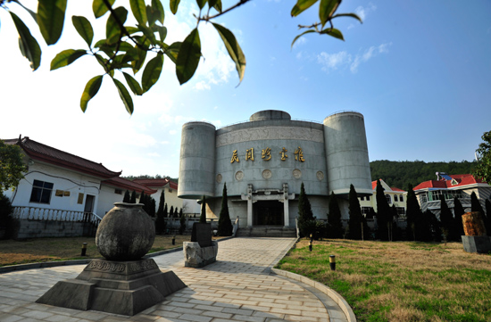 ����䱦��